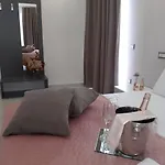 Rosy's House