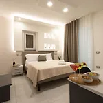 Rosy's House 4*